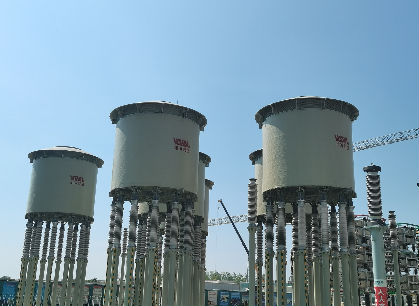 The Jingmen-Wuhan 1000kV AC Transmission and Transformation Project